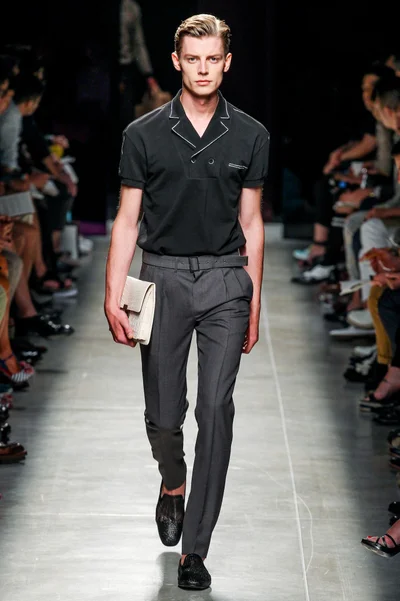 Look 13